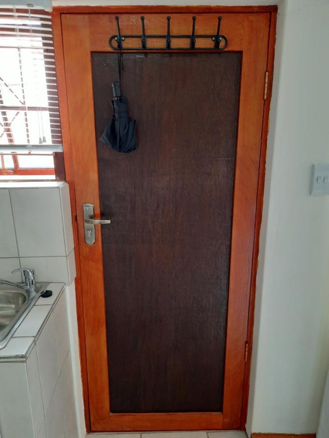 Cape Cozy Cottages Кейптаун Екстериор снимка